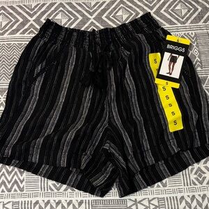 Briggs New York Women's Black and Gray Striped Shorts